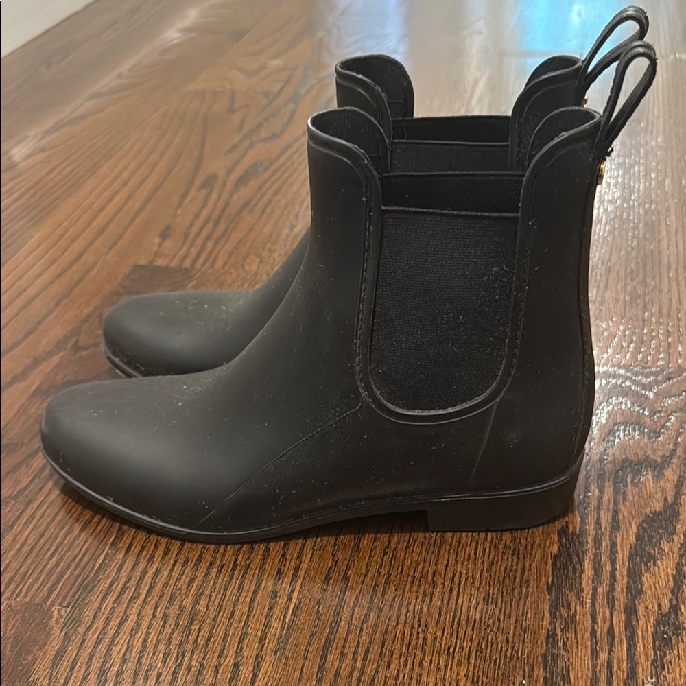 Sam Edelman Black Ankle Boots Classic Chelsea Design